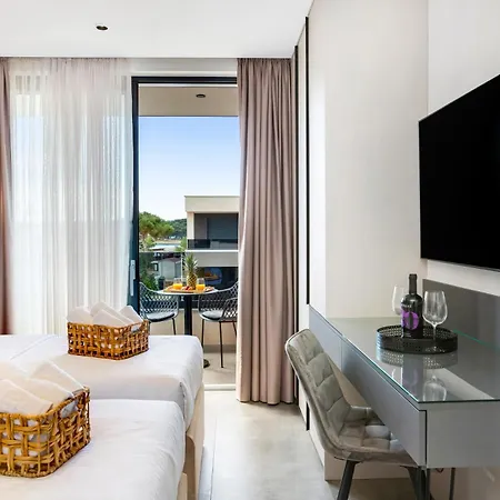 Gostinjska kuća Fly - S7 - Mpolo 3*